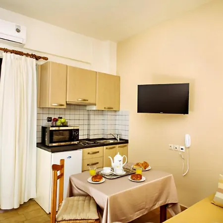 Lili Apartments,oasis 2,5 Km From Hania Center Appartamento Parigoria